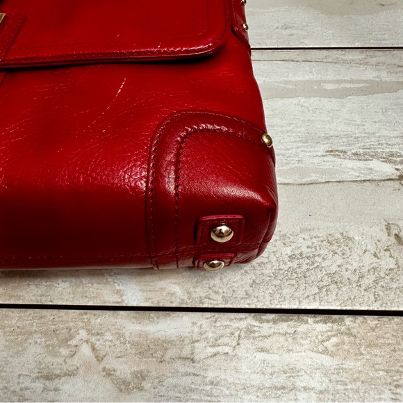 Eileen West Red Shoulder Bag Brass Hardware Coin Purse Vintage Vibe Classic Rich - Picture 16 of 16